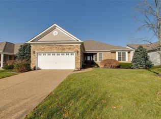 2180 Hawks Landing Dr #E, Lake Saint Louis, MO 63367