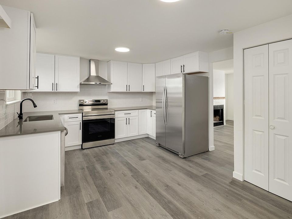 1st image of 818 75th St E APT C