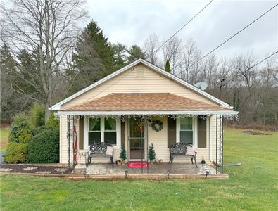 45 Bock Ln, Baden, PA, 15005
