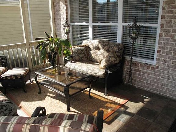 Home for Sale in Franklin, Tennessee $405,000