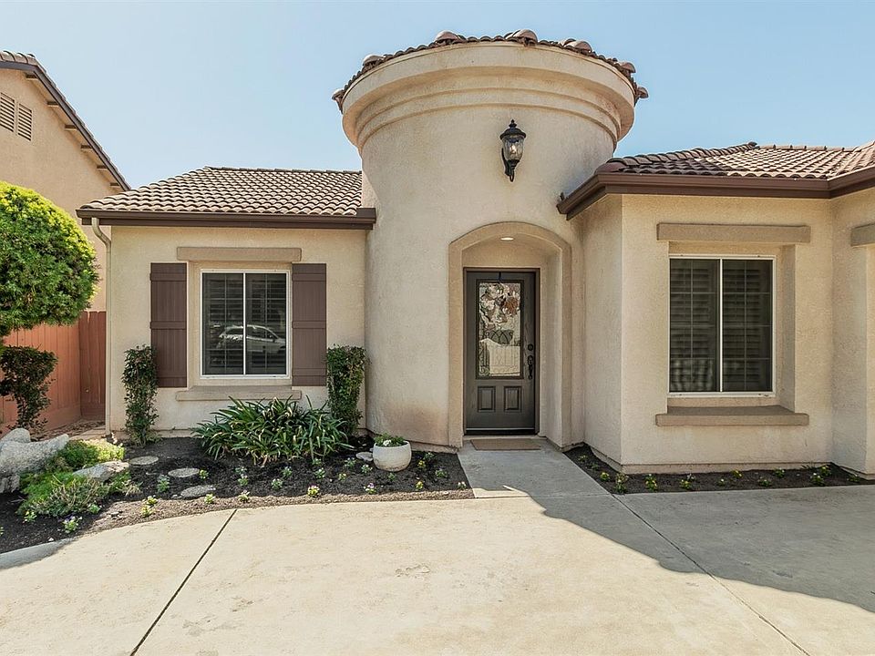 1st image of 2433 E Marquise Ct
