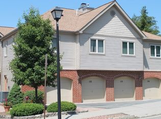 153 Sunrise Dr, Whippany, NJ 07981