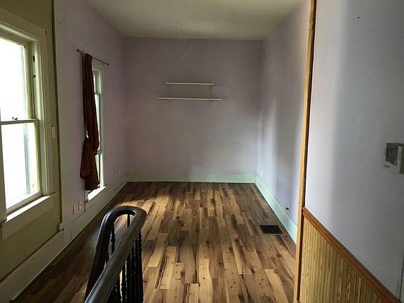 5th image of 818 Vine Pl #1