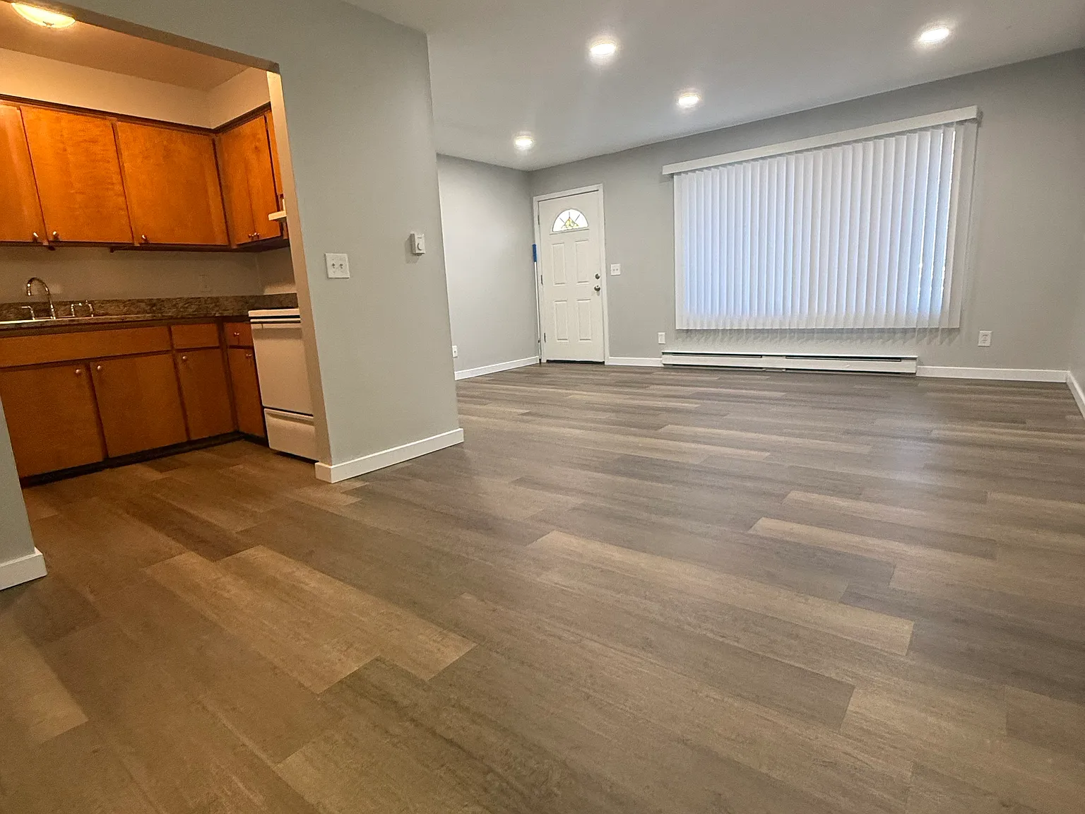 5685 Pontiac Lake Rd — Photo 4