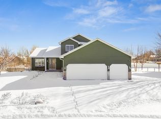 4168 Jansen Ave NE, Saint Michael, MN 55376
