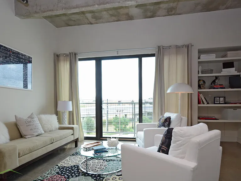 1221 Broadway Lofts — Photo 18