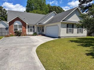 122 Yellowwood Drive, Jacksonville, NC 28546