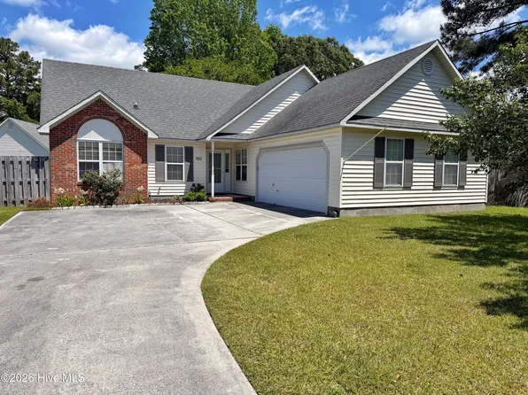 122 Yellowwood Drive, Jacksonville, NC 28546