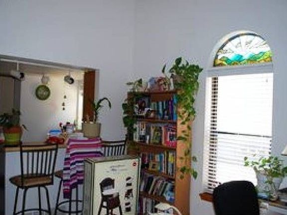 4th image of 278 S Taft Ct #10-55