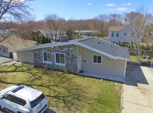 41 Union Ave, Johnston, RI 02919
