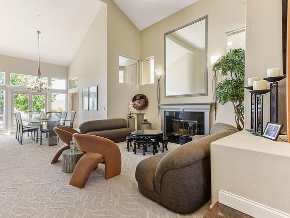3rd image of 3591 Crespi Ct