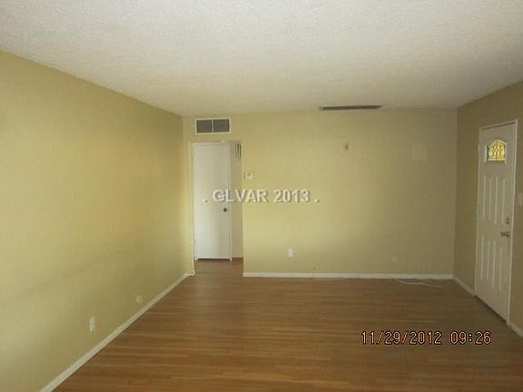 4th image of 1243 Melville Dr