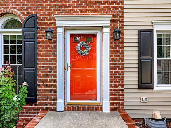 2nd image of 3408 Tunas St