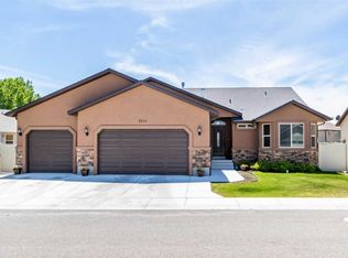 3711 Valley Ridge Ave, Elko, NV 89801