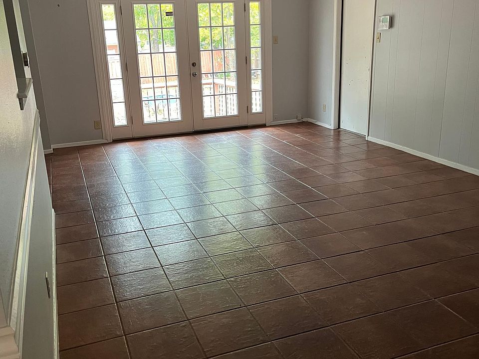 1st image of 6309 Craigwood Cir