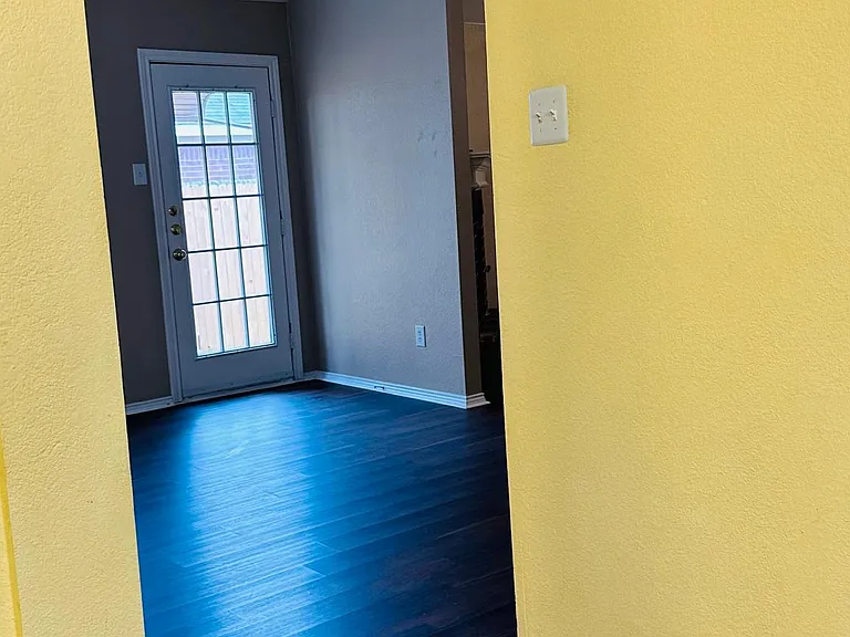 3207 Scenic Glen Dr — Photo 13