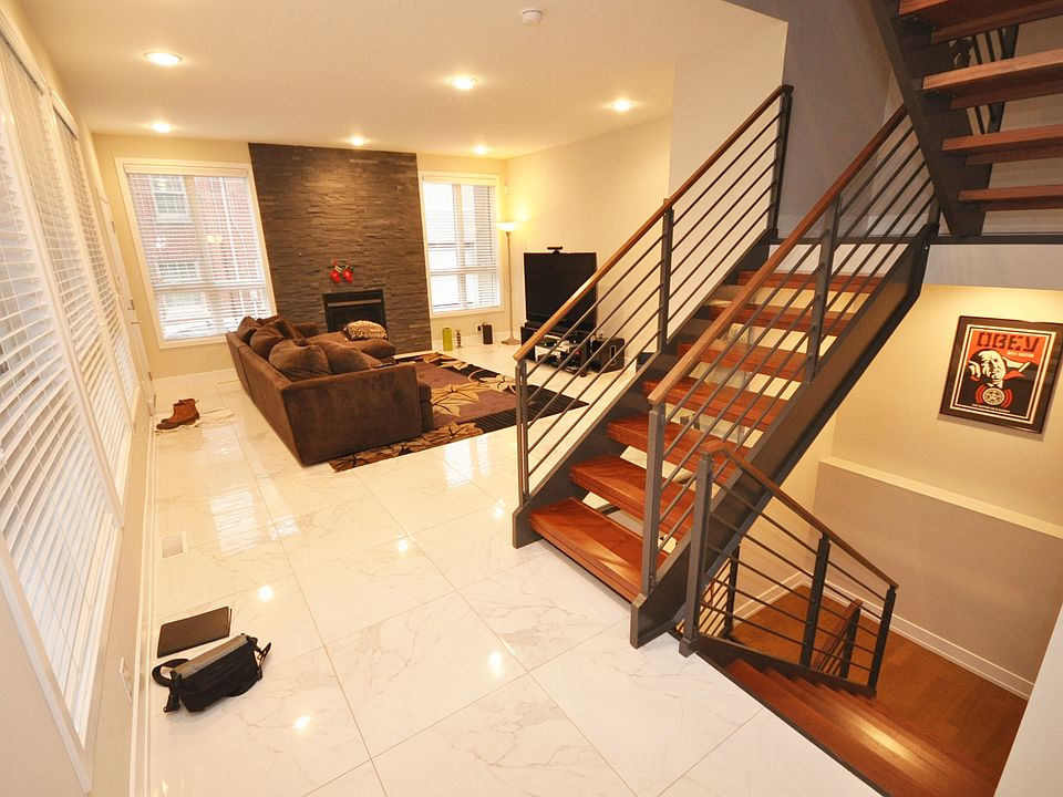 1st image of 815 N Orianna St #A