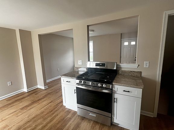 Kitchen Adjoining Living Room