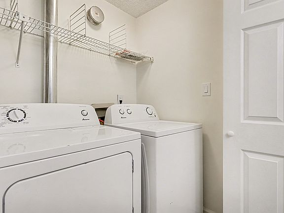 5th image of 106 Ivy Green Ln SE #106