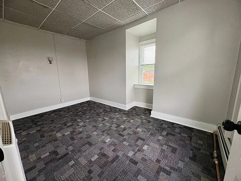 540 Dallas Street — Photo 15