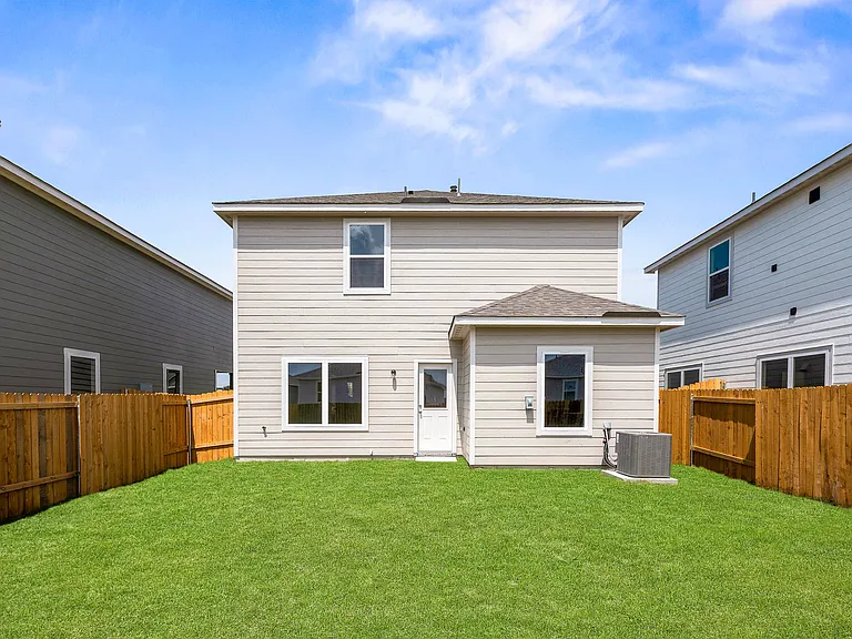 8413 Silverbow Dr — Photo 18