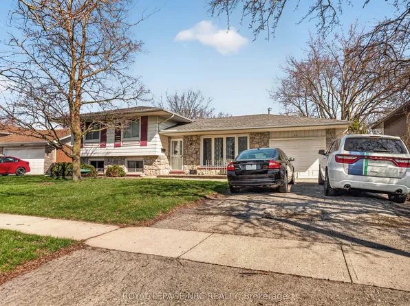 34 Preston Pl, Welland, ON L3C 3K3