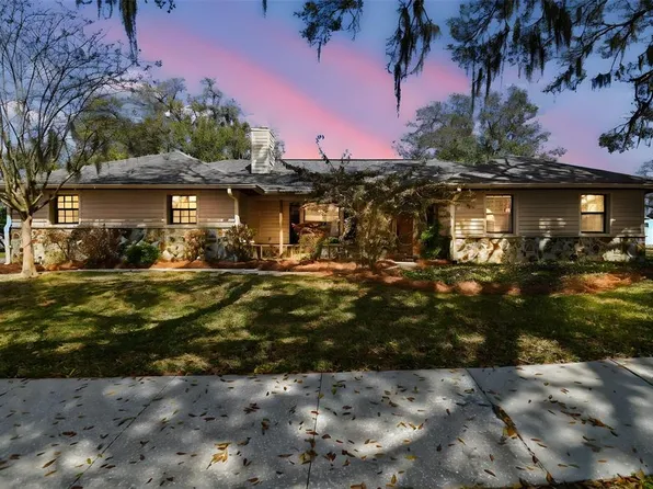 1509 Teakwood Dr, Plant City, FL 33563
