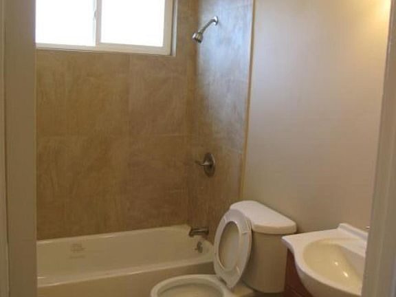 Full bath 