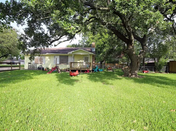 4406 N Fm 646, Santa Fe, TX 77510