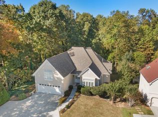 5862 Mitchell Rd, Sandy Springs, GA 30328