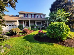 30 Ridgewood Ln, Quincy, MA 02169
