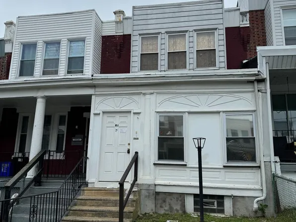 2028 Conlyn St, Philadelphia, PA 19138