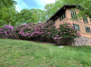 342 Irle Ln, Ghent, WV 25843