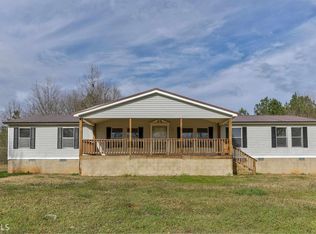 841 Elizabeth Rd, Hartwell, GA 30643