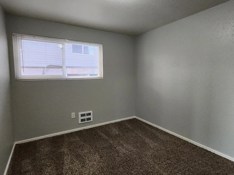 Hawaiian Apartments — Photo 45
