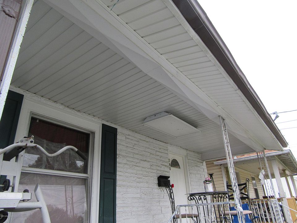 2nd image of 703 Inverness Ave