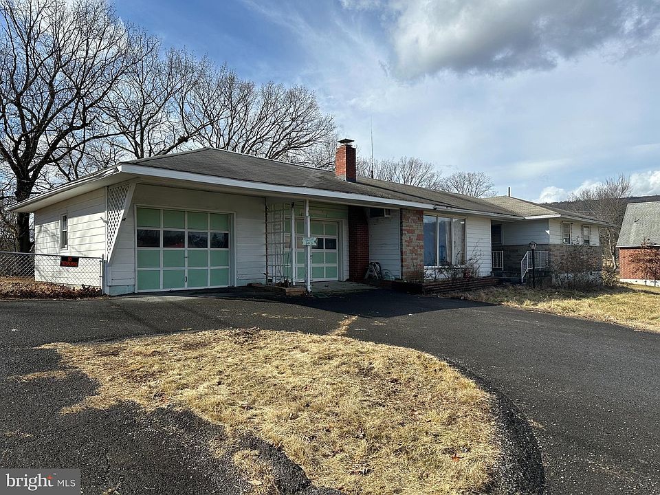 545 3rd St, Romney, WV 26757 Zillow