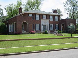 902 3rd Ave SW, Ardmore, OK 73401