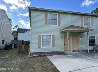 1984 Mary St, Atlantic Beach, FL 32233