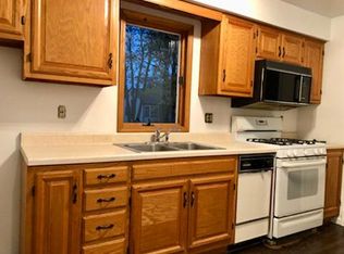 1460 19th St, Wyandotte, MI 48192