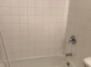 905 N Hawley Rd APT 4, Milwaukee, WI 53213