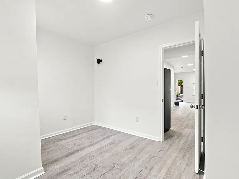 4815 N Palethorp St — Photo 9