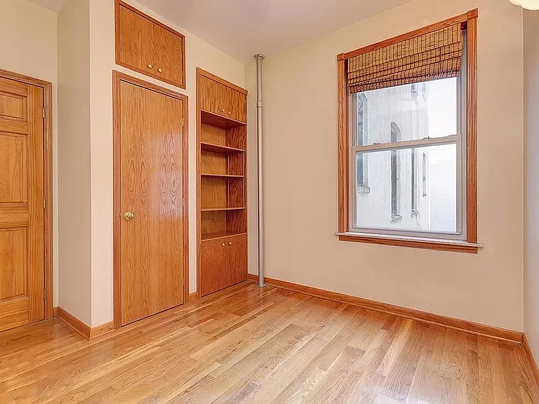 805 8th Ave #3F — Photo 9