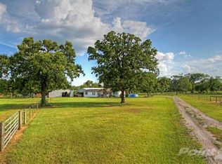 1212 Jones Rd, New waverly, TX 77358