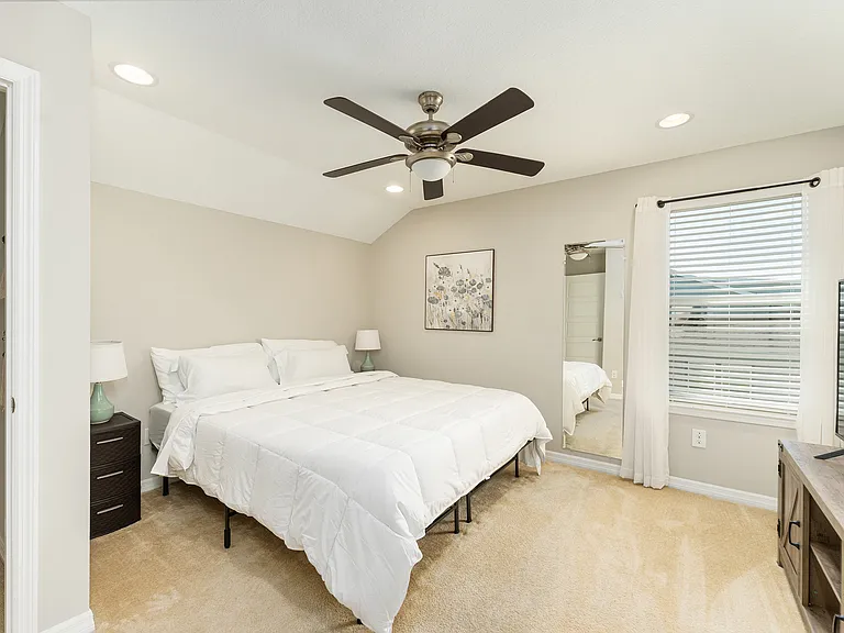 3441 NW 56th Ave — Photo 38