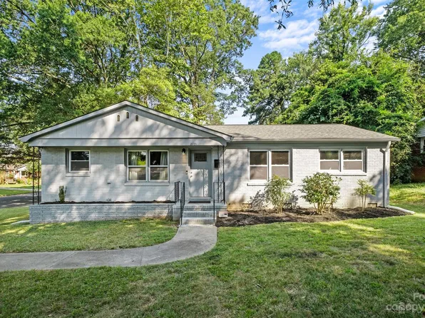 2701 Athens Pl, Charlotte, NC 28205