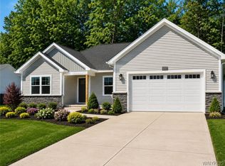 6515 Burke Rd, Hamburg, NY 14085