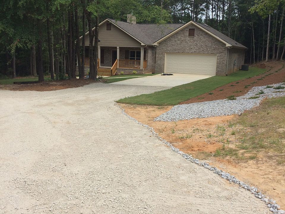 The entryway and drive 