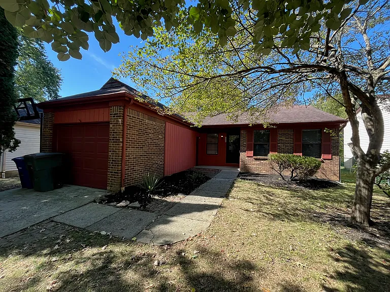 3025 Perinton Pl — Photo 1
