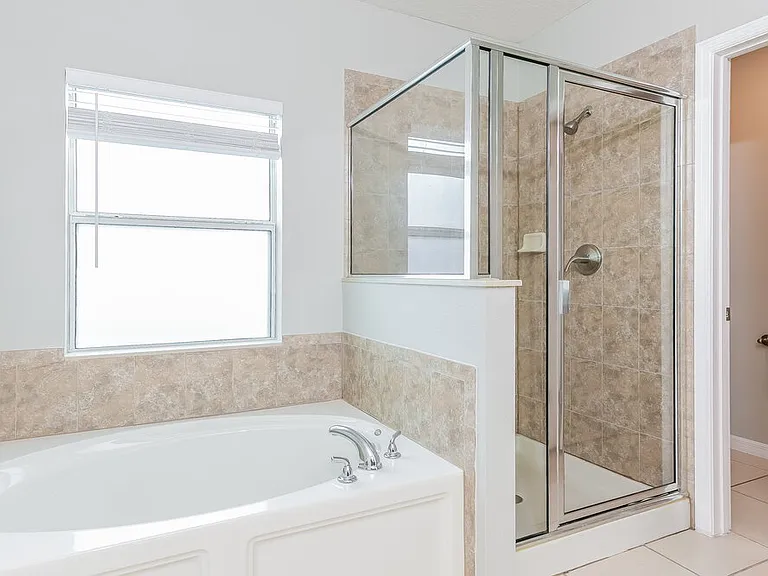 3445 Brant St — Photo 13